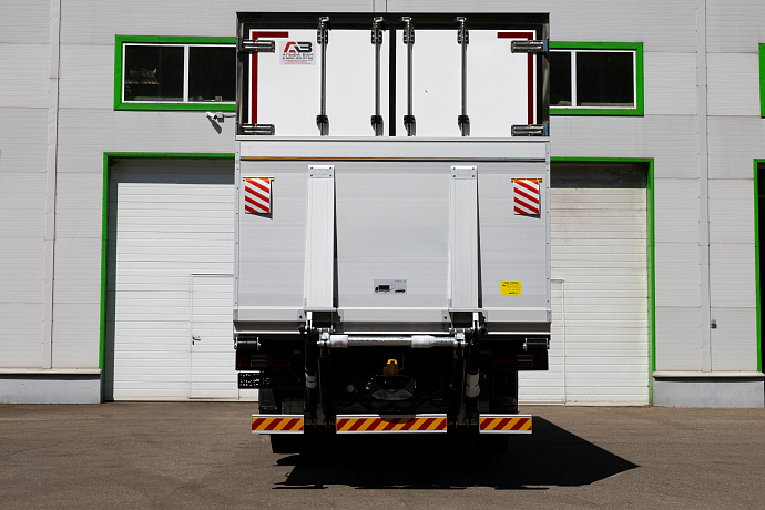 Foton R 6x2